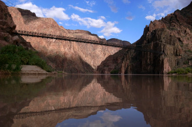 grand-canyon-black-bridge-over-the-colorado-river.jpg