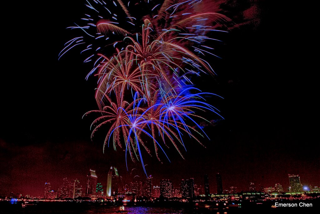 2009SDFireWorks63jH-2.jpg