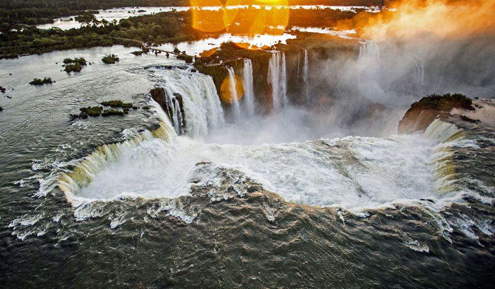 FROM ABOVE #4 BENCAI GONG Title THE WATERFALL.jpg